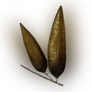 Michael Aram Bamboo enamel metal leaf, double snack tray. Discounted. Rare.